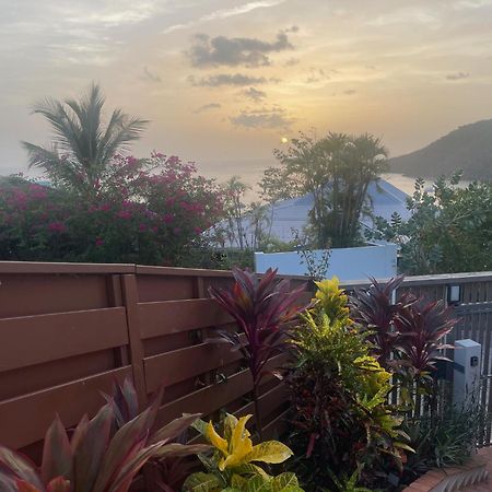 La Villa Kawana A 5 Minutes A Pied De La Plage レザンセス・ダルレット エクステリア 写真