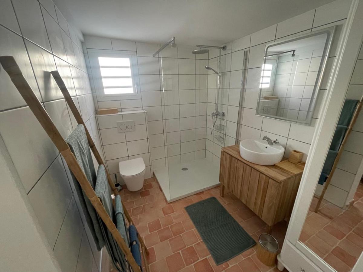 La Villa Kawana A 5 Minutes A Pied De La Plage レザンセス・ダルレット エクステリア 写真